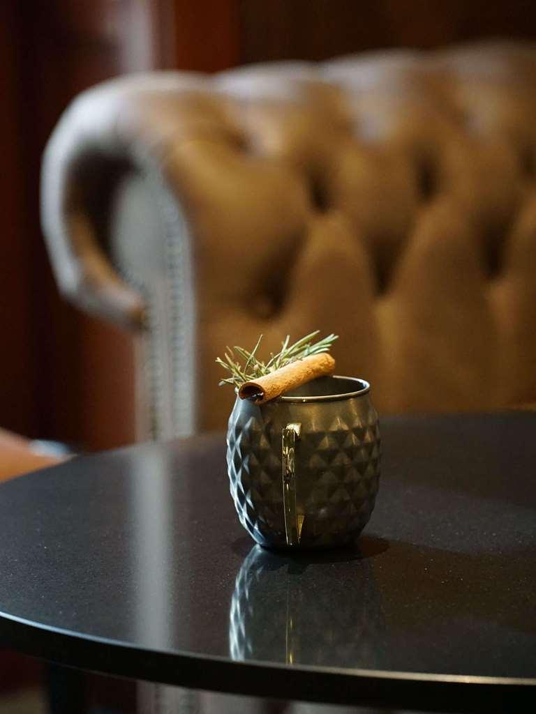 The Crown - Handwritten Collection *